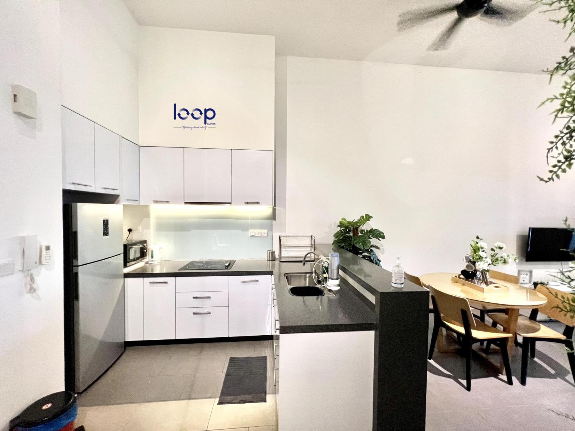 Kl Sentral Serviced Apartment - The Establishment Kl Sentral By Loop Suites 쿠알라룸푸르 객실 사진